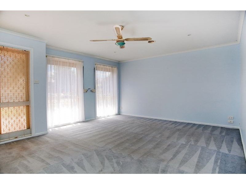 72 Willmott Drive, Craigieburn VIC 3064