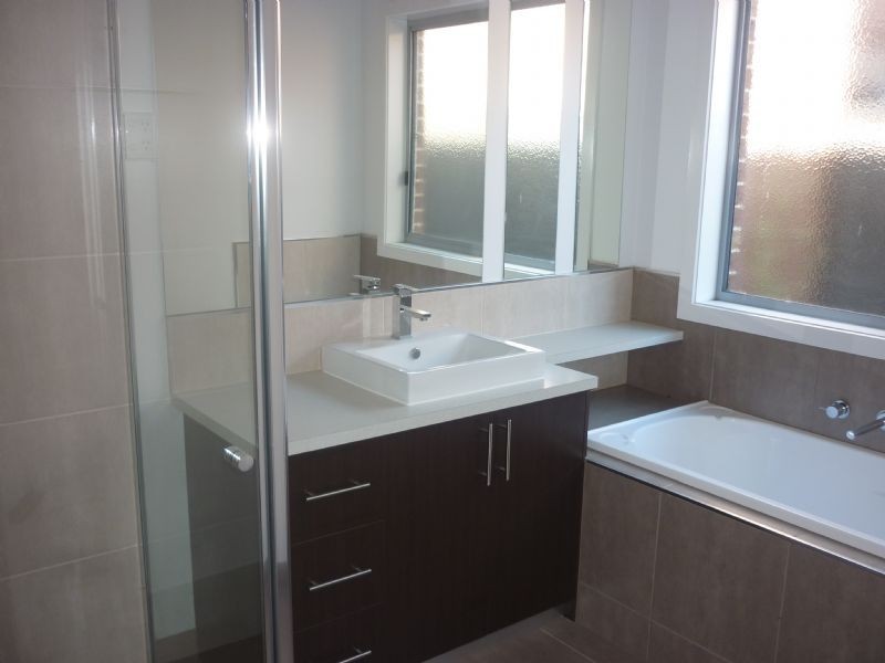 9 Kelway Street, Craigieburn VIC 3064