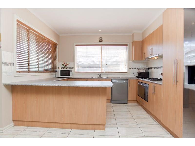 26 Corringa Way, Craigieburn VIC 3064