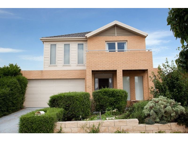 37 Bowral Loop, Craigieburn VIC 3064