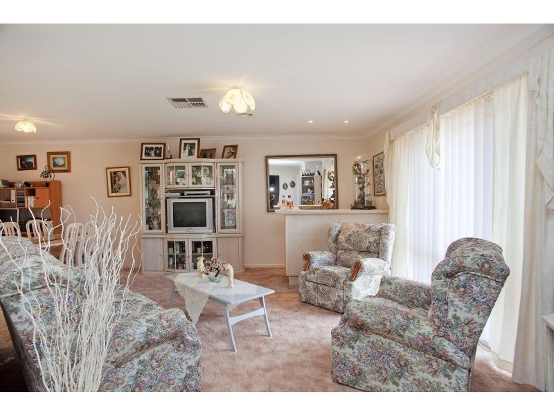 3 Jacaranda Place, Craigieburn VIC 3064