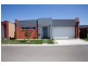 11 Applewood Way, Craigieburn VIC 3064