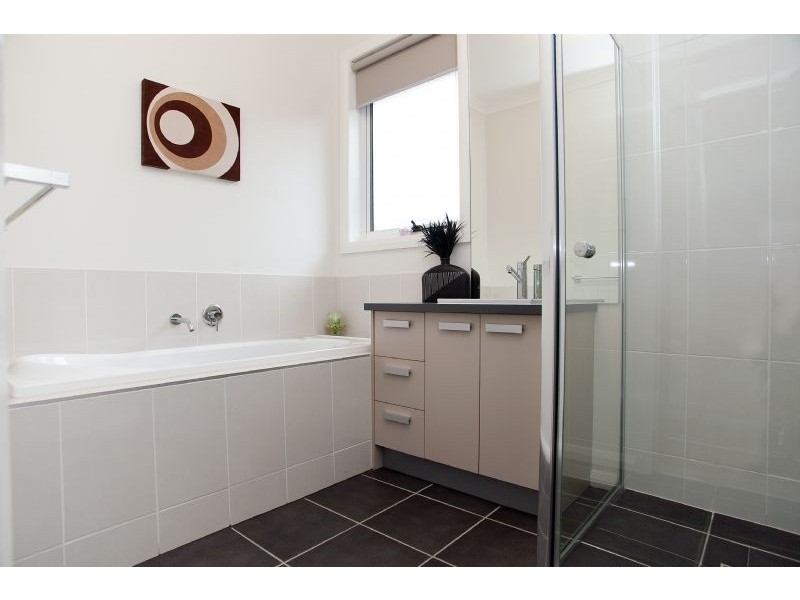 3 Coventry Lane, Craigieburn VIC 3064