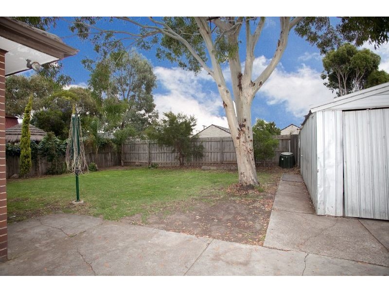 11 Waverley Court, Craigieburn VIC 3064
