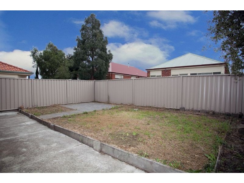 15 Mount Piper Rise, Craigieburn VIC 3064