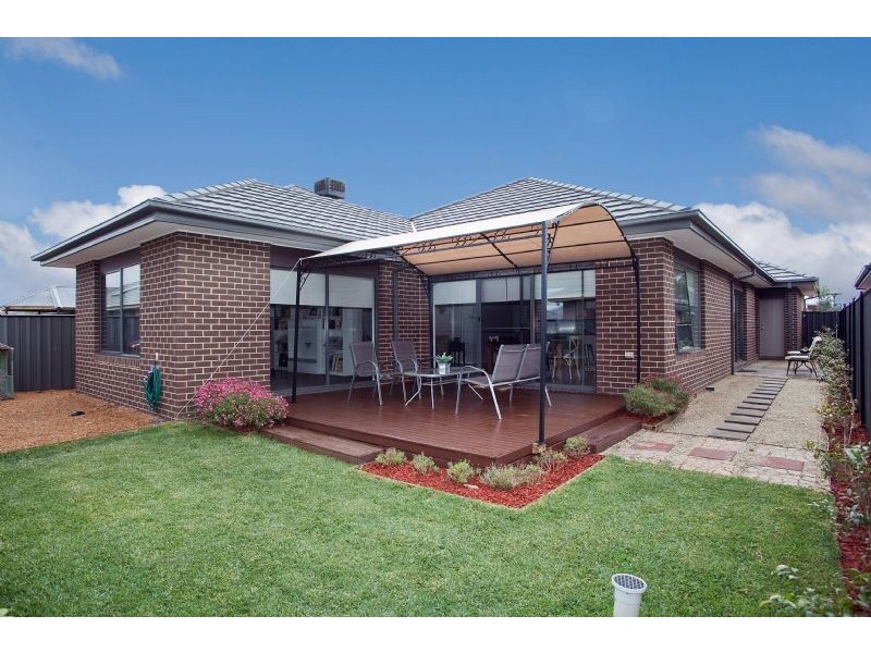 20 Grove Road, Craigieburn VIC 3064