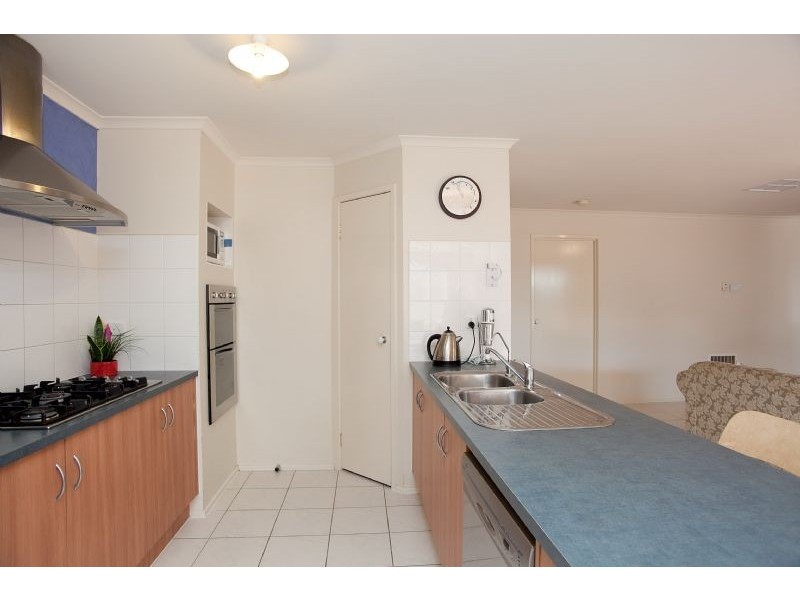 3 Parkstone View, Craigieburn VIC 3064