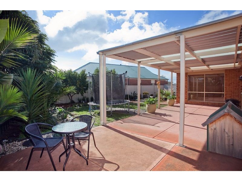 3 Parkstone View, Craigieburn VIC 3064