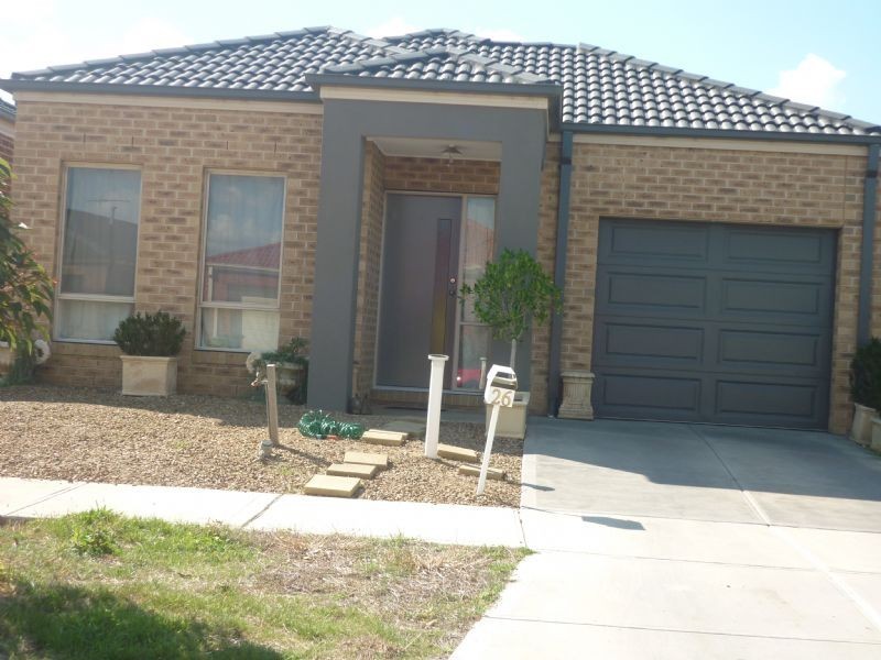26 Kinglake Crescent, Craigieburn VIC 3064