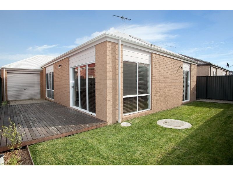 22 Wattletree Street, Craigieburn VIC 3064