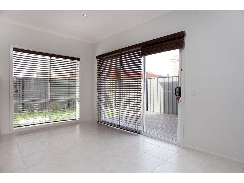 22 Wattletree Street, Craigieburn VIC 3064