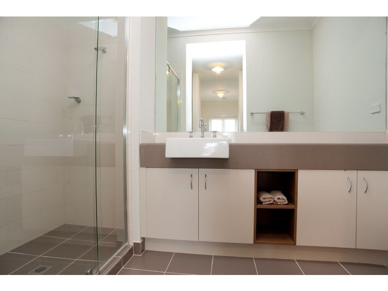 22 Wattletree Street, Craigieburn VIC 3064