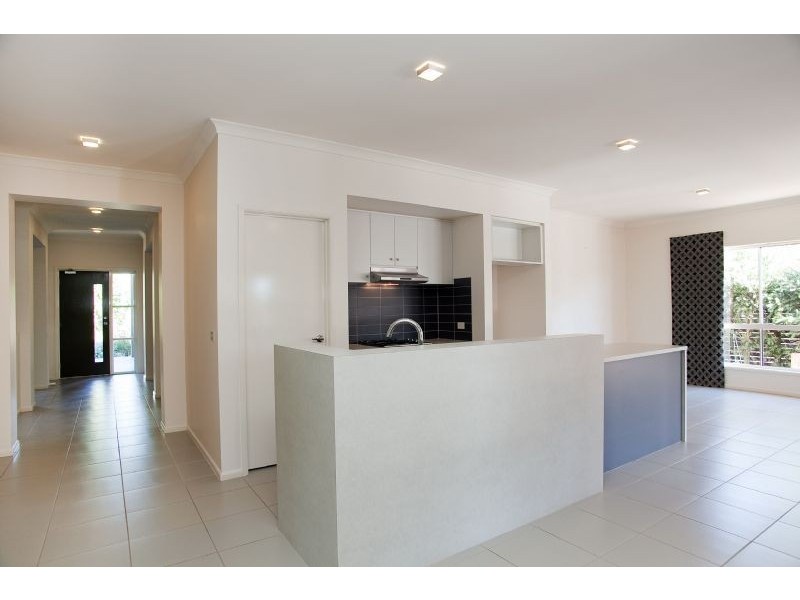 43 Princes Circuit, Craigieburn VIC 3064