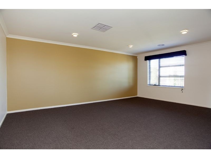 43 Princes Circuit, Craigieburn VIC 3064