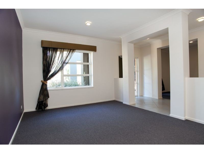 43 Princes Circuit, Craigieburn VIC 3064
