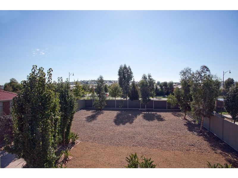 43 Princes Circuit, Craigieburn VIC 3064