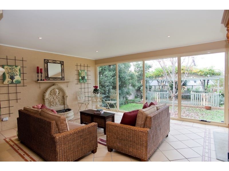 25 Hardy Avenue, Craigieburn VIC 3064