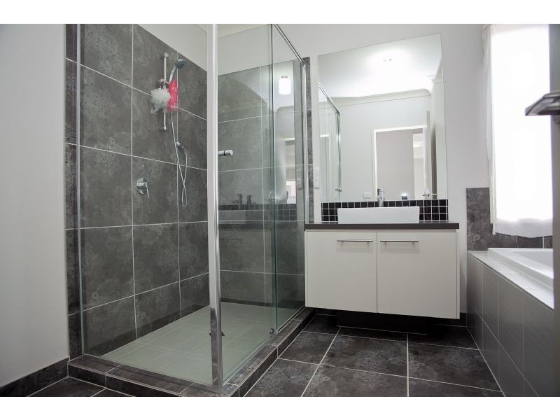 20 Hennessy Street, Craigieburn VIC 3064