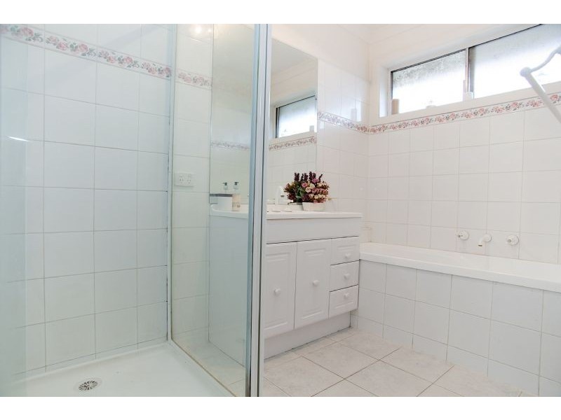 79 Wattleglen Street, Craigieburn VIC 3064