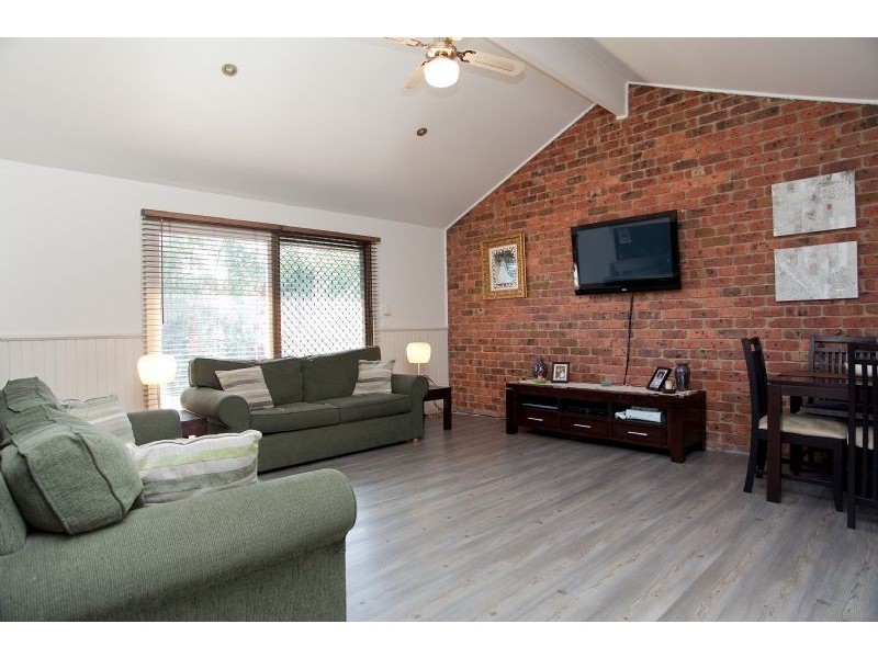 36 Banbury Crescent, Craigieburn VIC 3064