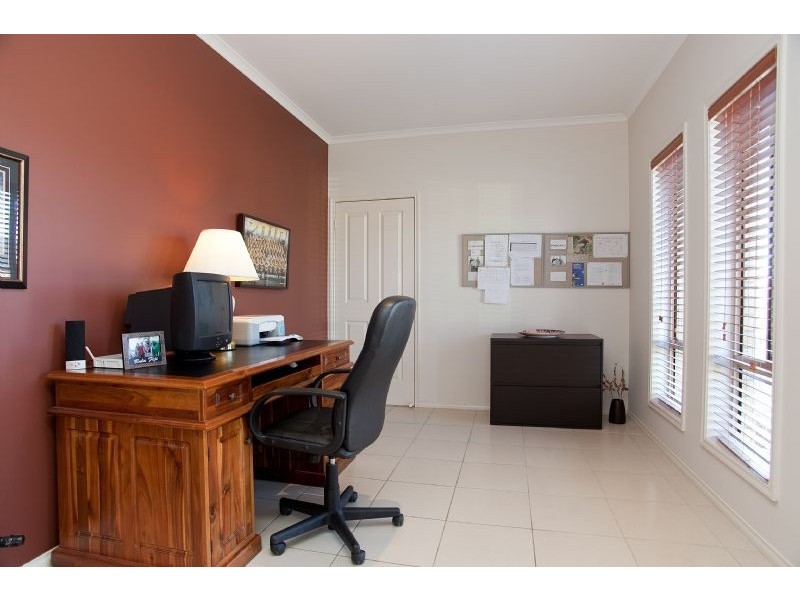21 Earlston Place, Craigieburn VIC 3064