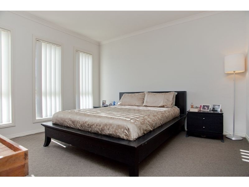 22 Flagstaff Loop, Craigieburn VIC 3064