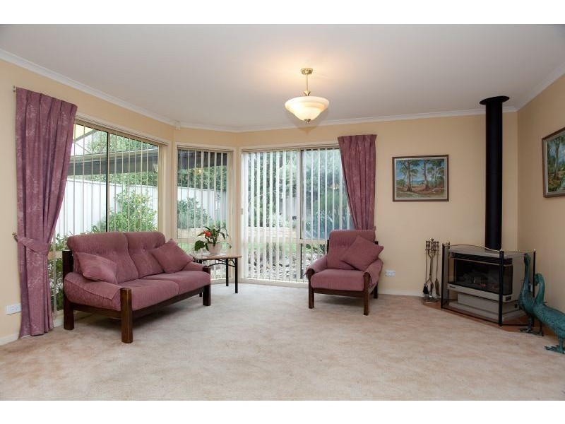 69 Creekwood Drive, Craigieburn VIC 3064