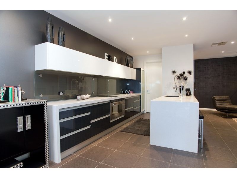 8 Habitat Drive, Craigieburn VIC 3064