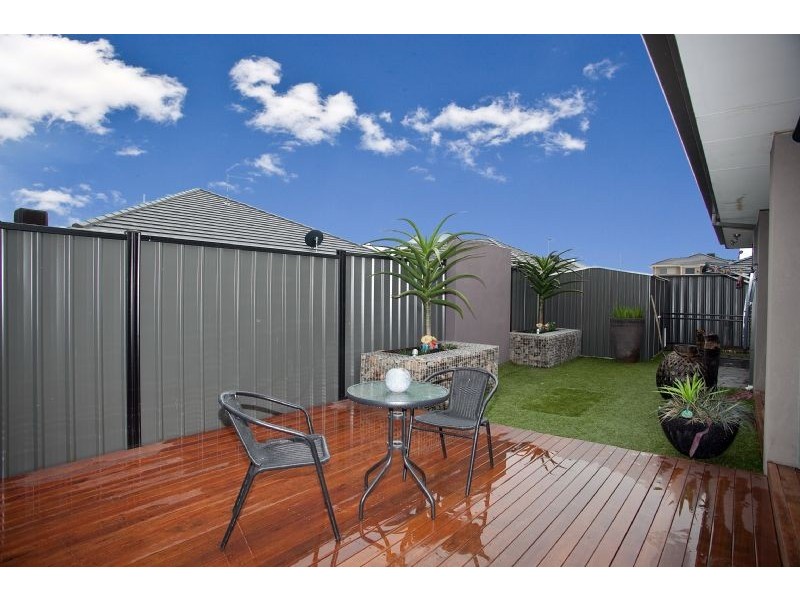 8 Habitat Drive, Craigieburn VIC 3064