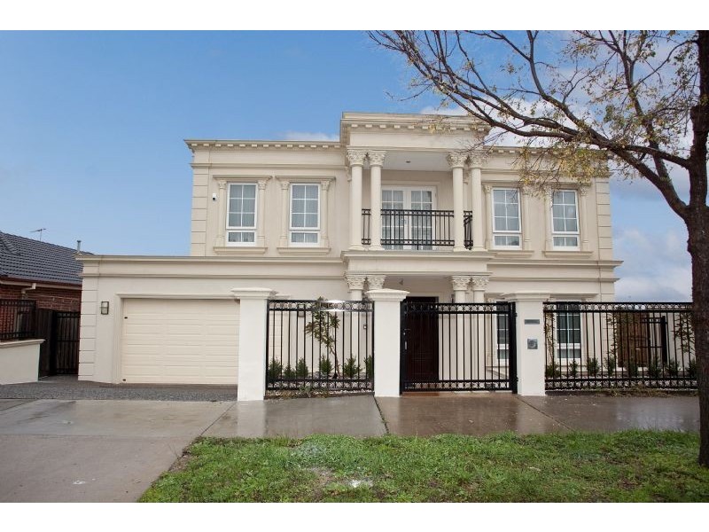 37 Royal Terrace, Craigieburn VIC 3064