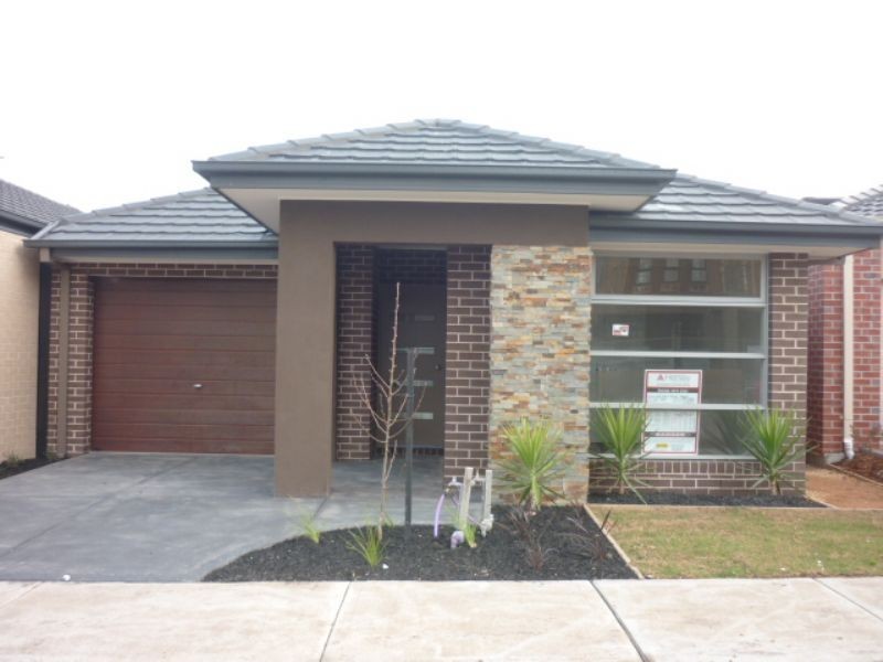 26 Powell Street, Craigieburn VIC 3064