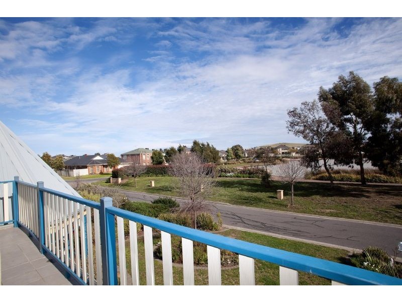 6 Sunset Court, Craigieburn VIC 3064
