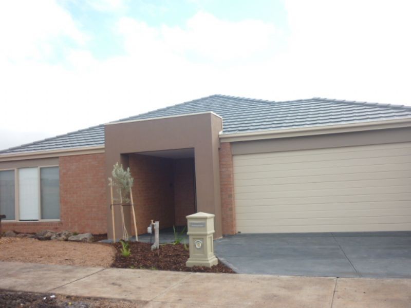22 Cable Circuit, Craigieburn VIC 3064