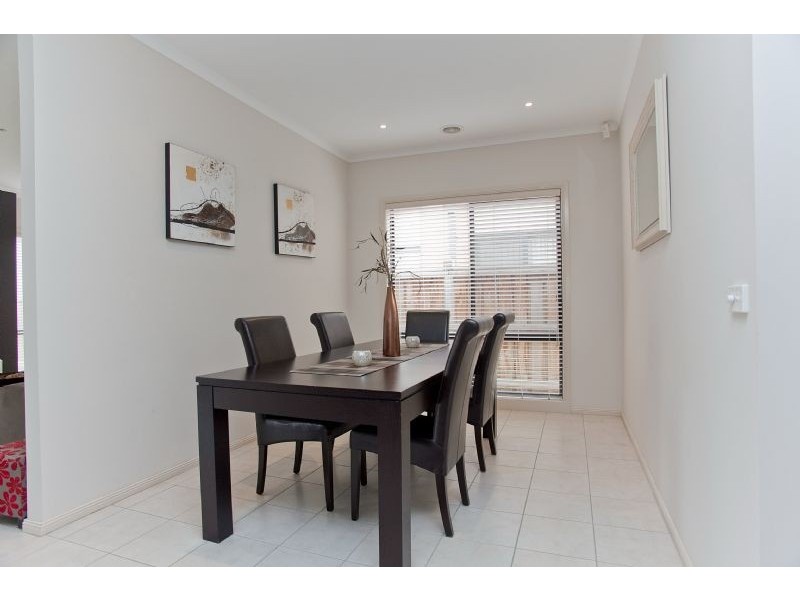 5 Osprey Place, Craigieburn VIC 3064
