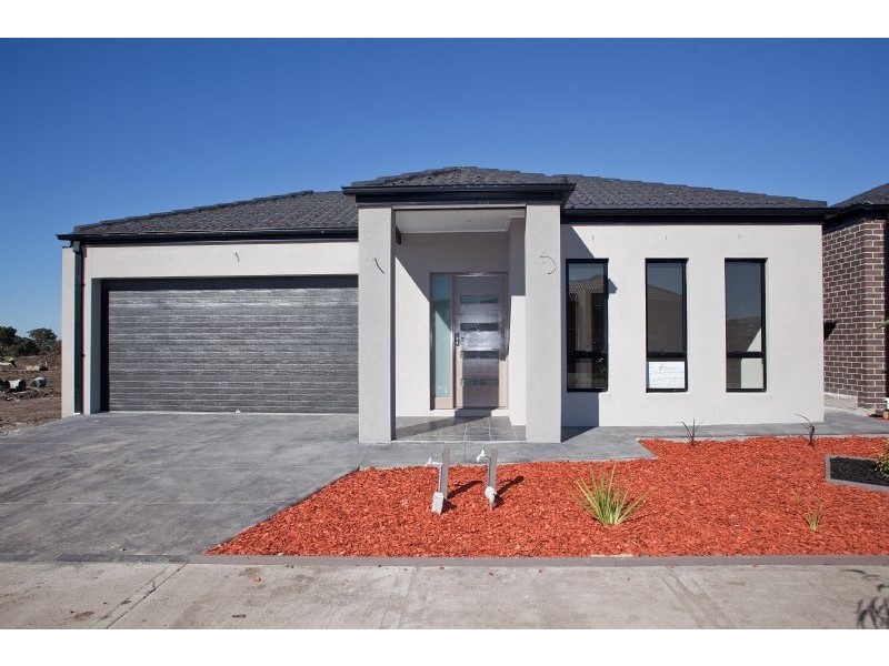 28 Viewside Crescent, Craigieburn VIC 3064