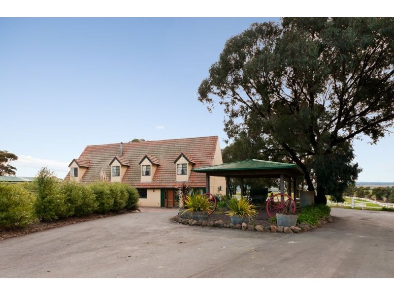 40 Bardwell Drive, Mickleham VIC 3064