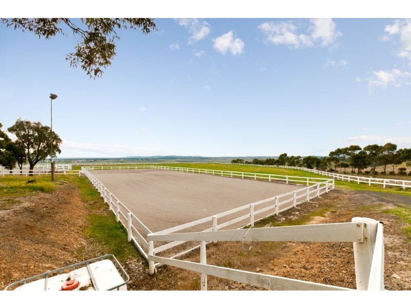 40 Bardwell Drive, Mickleham VIC 3064