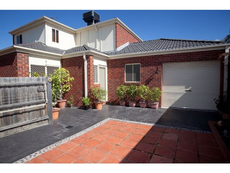 1/57-59 Yarcombe Crescent, Craigieburn VIC 3064