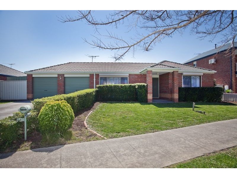 8 Waterdale Rise, Craigieburn VIC 3064