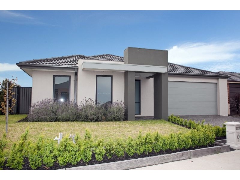 19 Ebony Circuit, Craigieburn VIC 3064