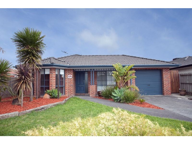 13 Pecos Place, Roxburgh Park VIC 3064