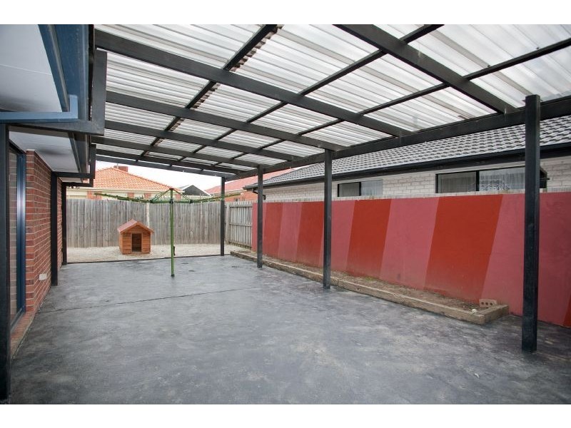 13 Pecos Place, Roxburgh Park VIC 3064