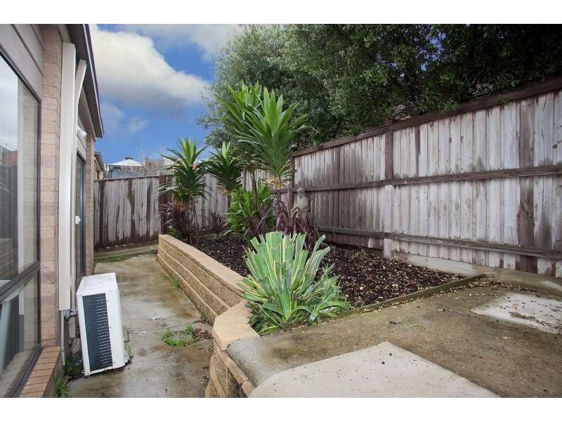 3 Heathcliffe Lane, Craigieburn VIC 3064