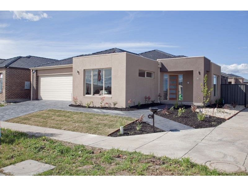 60 Bridgehaven Drive, Craigieburn VIC 3064