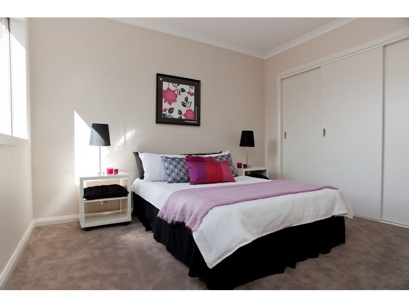 60 Bridgehaven Drive, Craigieburn VIC 3064
