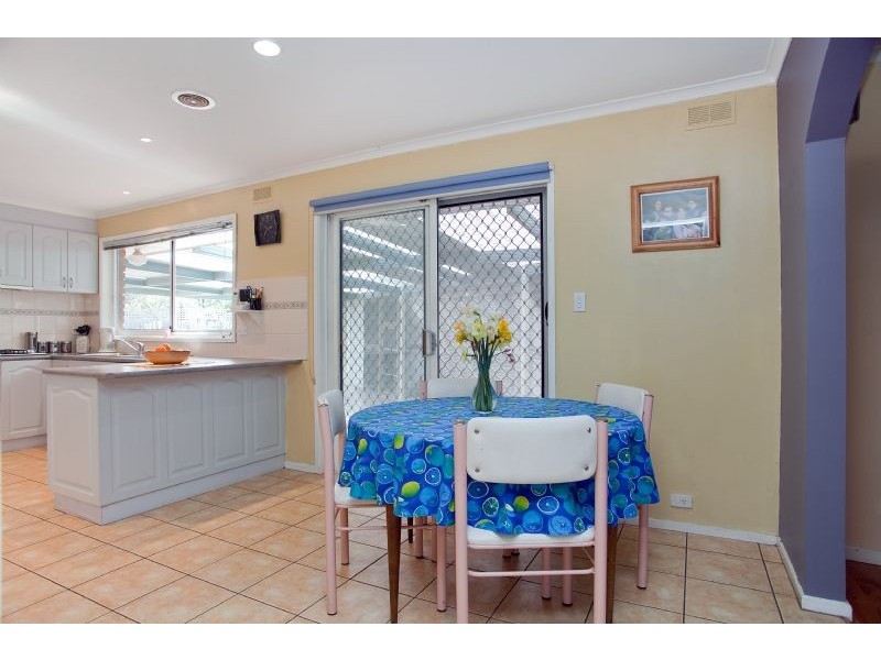 11 Kingston Heath Court, Craigieburn VIC 3064