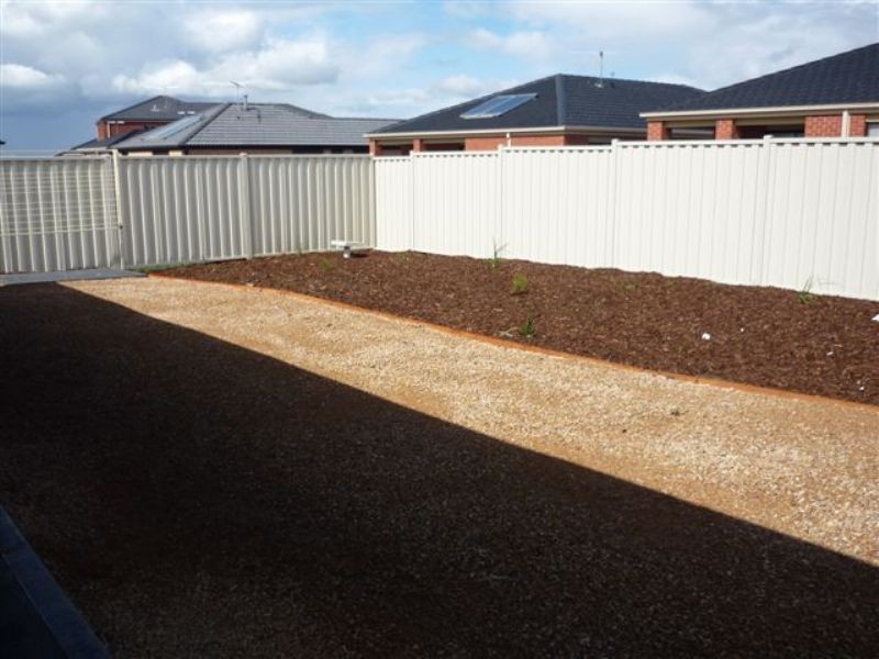 24 Cable Circuit, Craigieburn VIC 3064