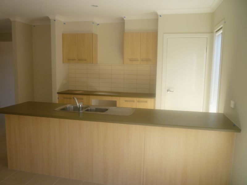 110 Huntington Drive, Craigieburn VIC 3064