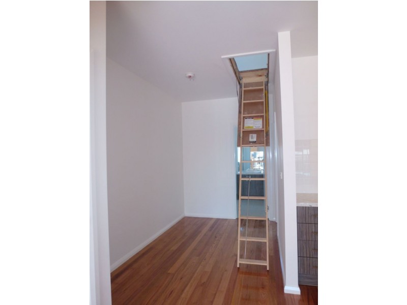 3/16 Clarendon Street, Craigieburn VIC 3064
