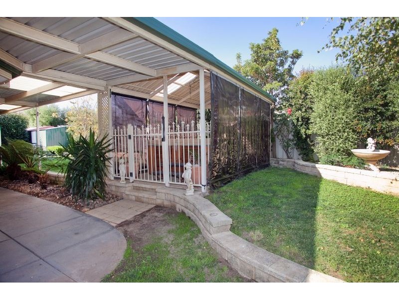 77 Creekwood Drive, Craigieburn VIC 3064